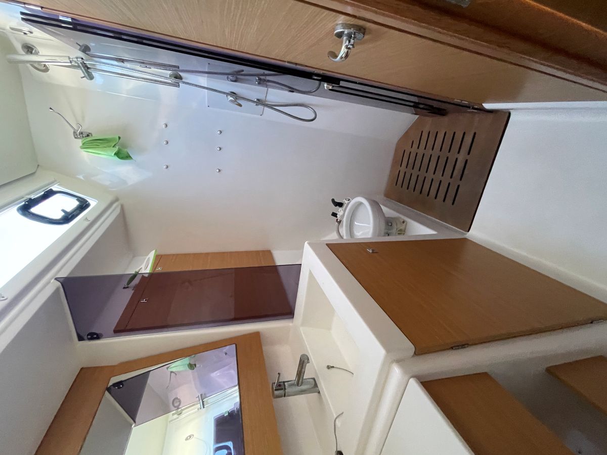 2017 Dufour Dufour 512 Large in vendita (photo 15)