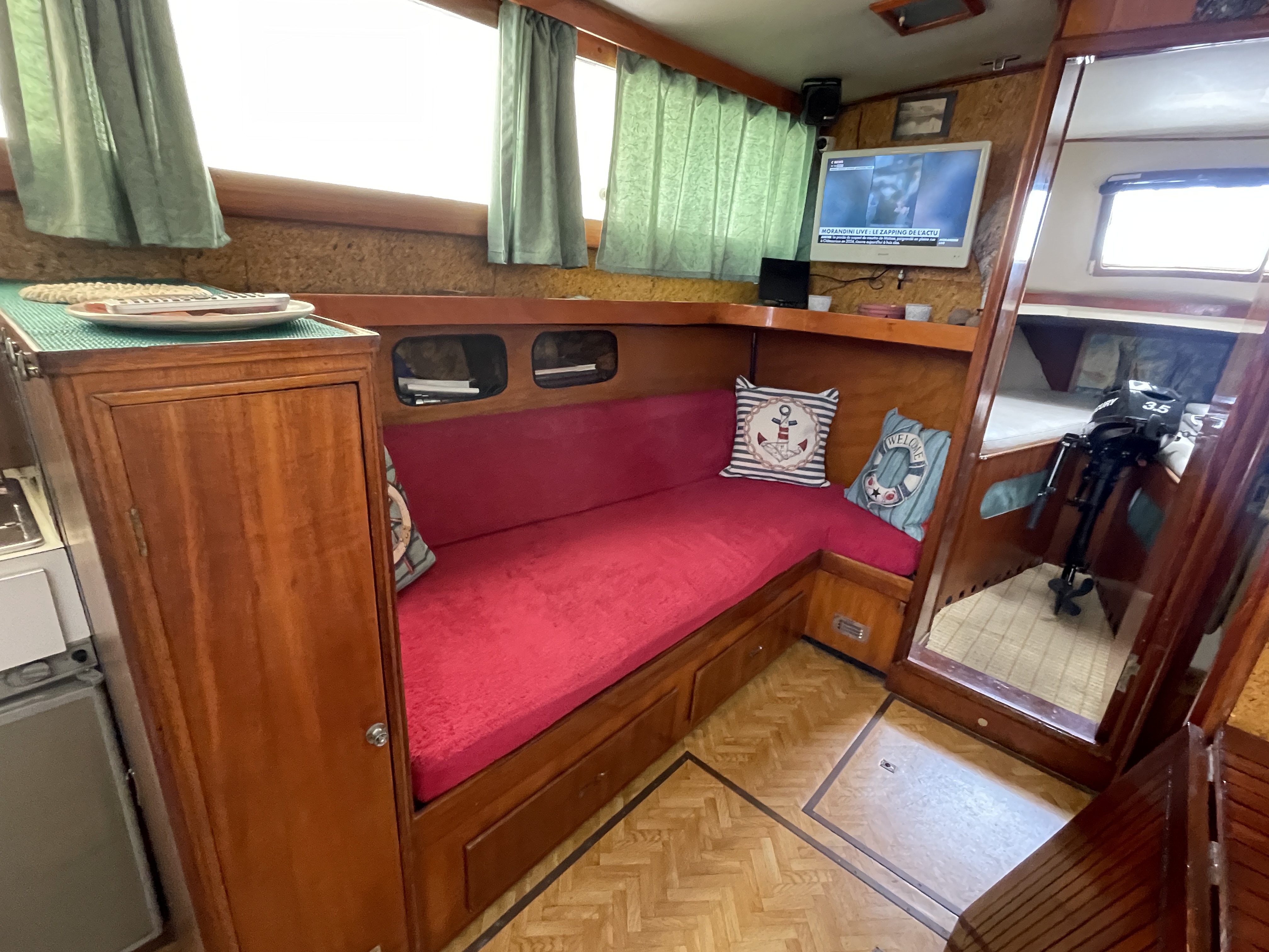 Boat Image