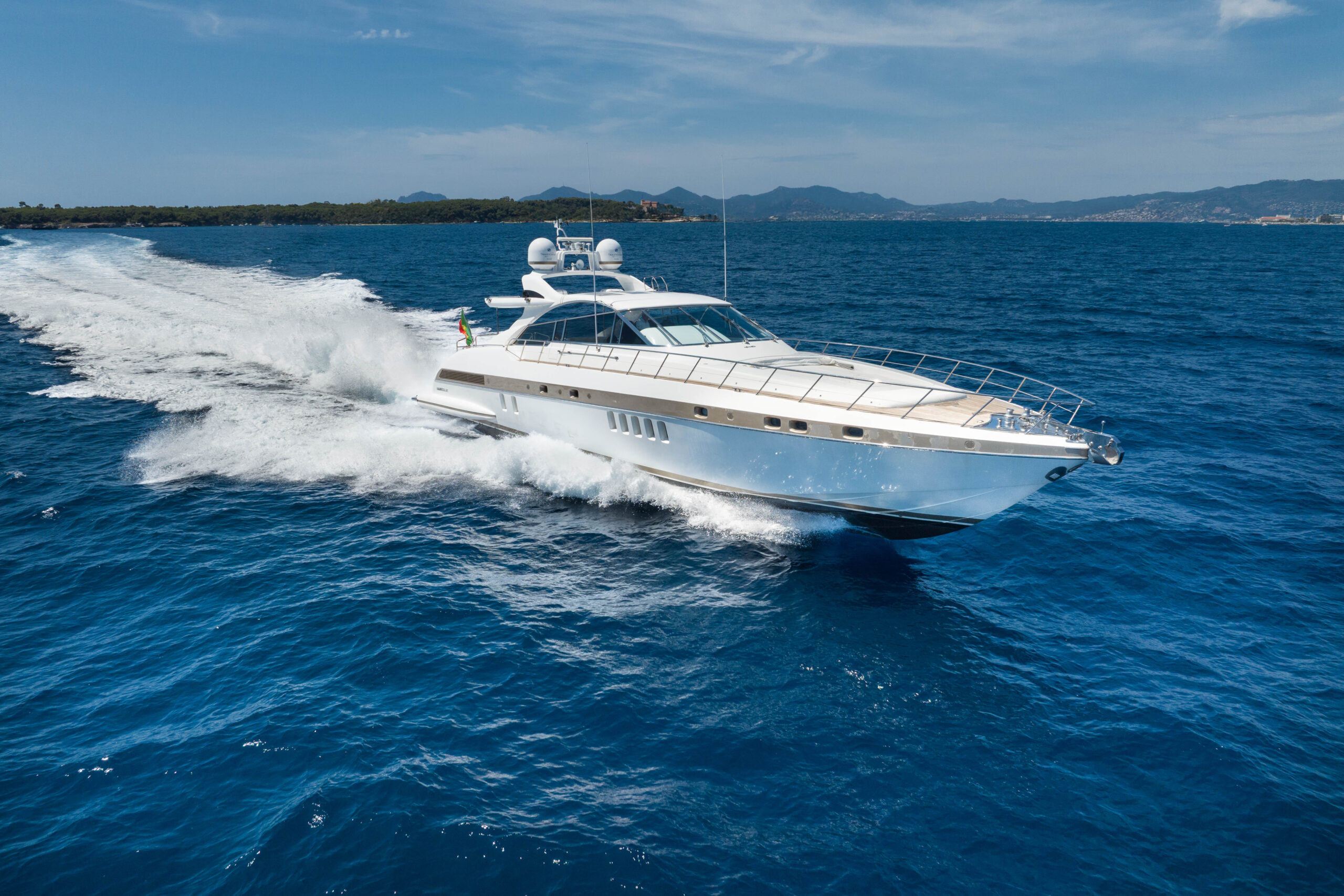 2006 Overmarine Mangusta 80 te koop (photo 2)
