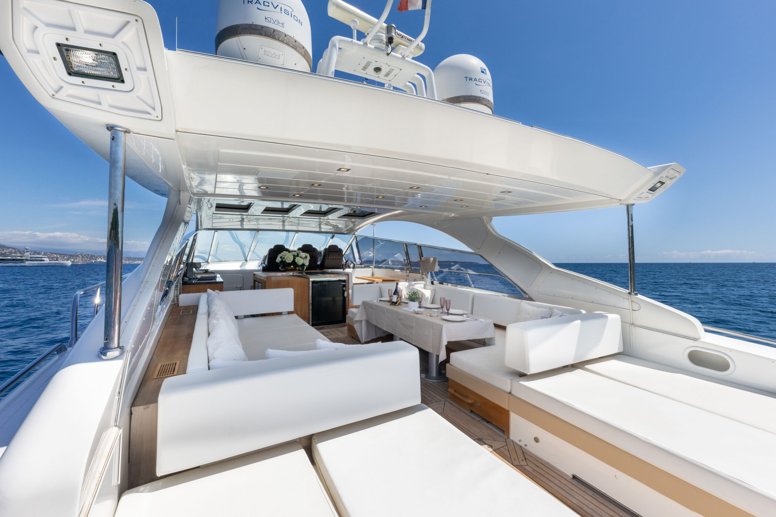 2006 Overmarine Mangusta 80 te koop (photo 33)