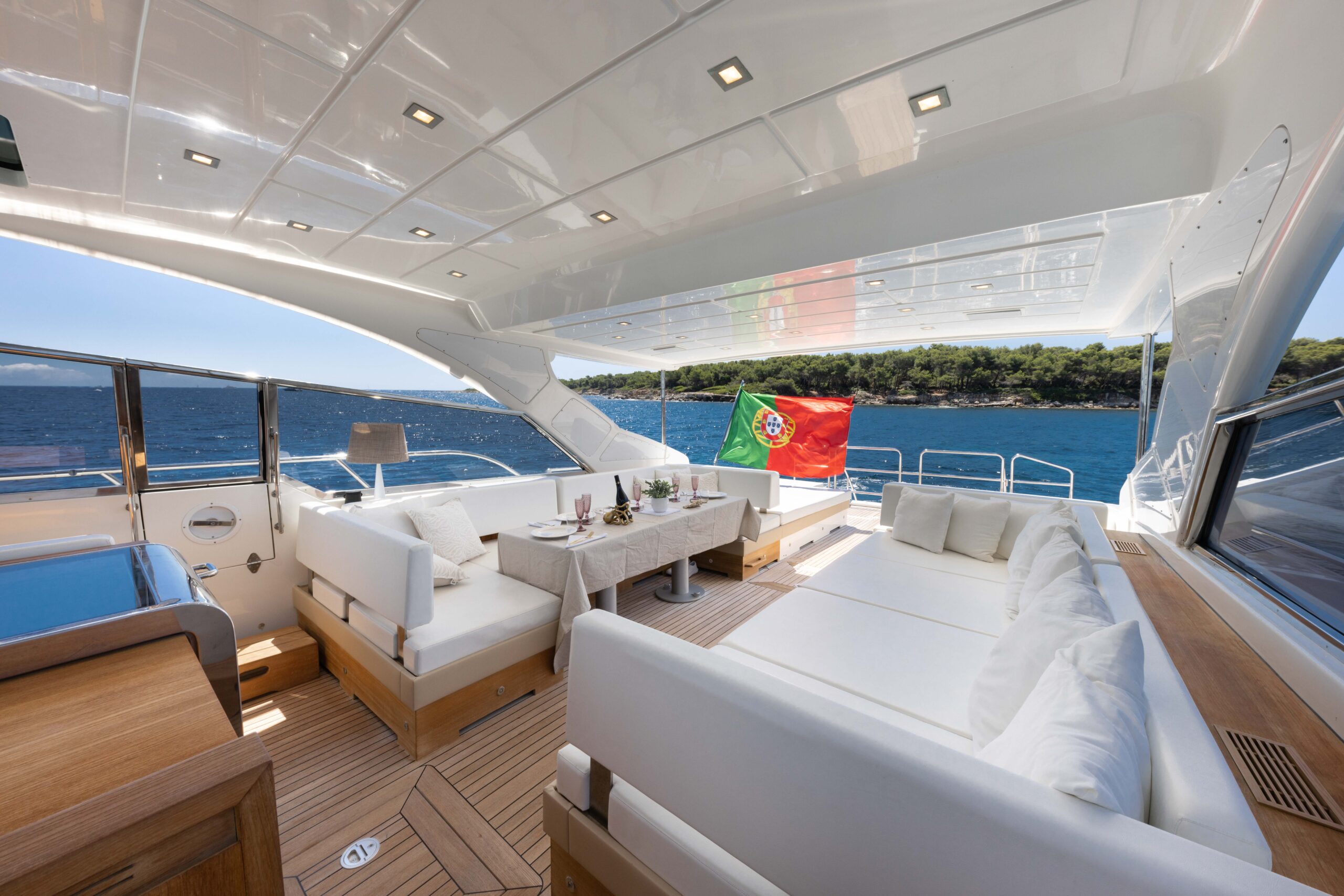 2006 Overmarine Mangusta 80 te koop (photo 40)