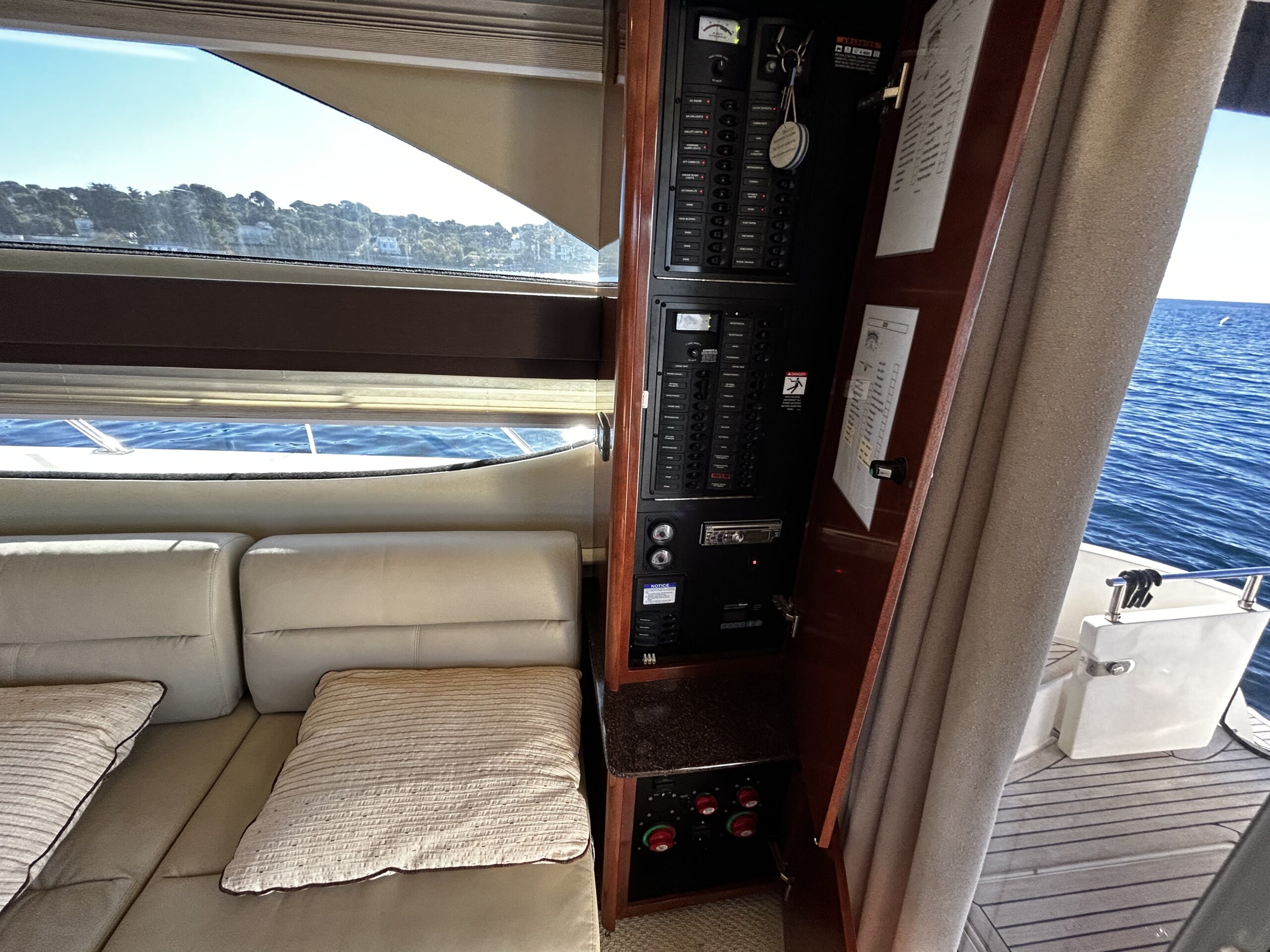 2008 Meridian 341 Sedan te koop (photo 20)