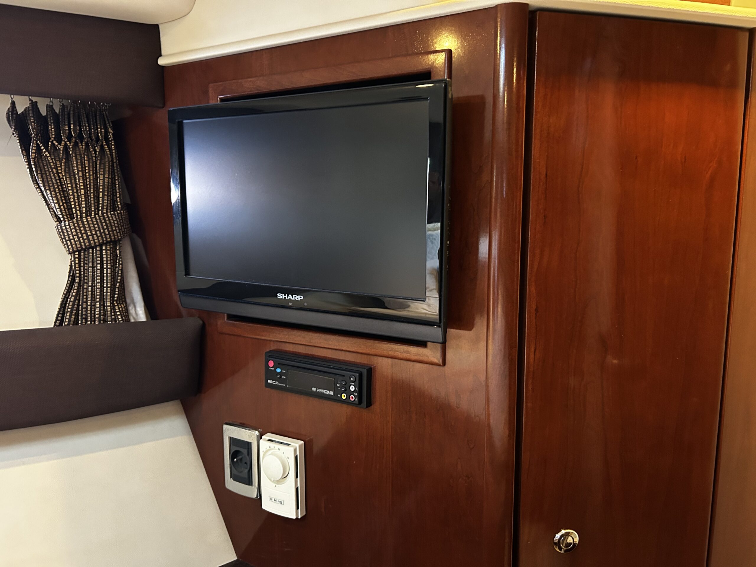 2008 Meridian 341 Sedan te koop (photo 25)