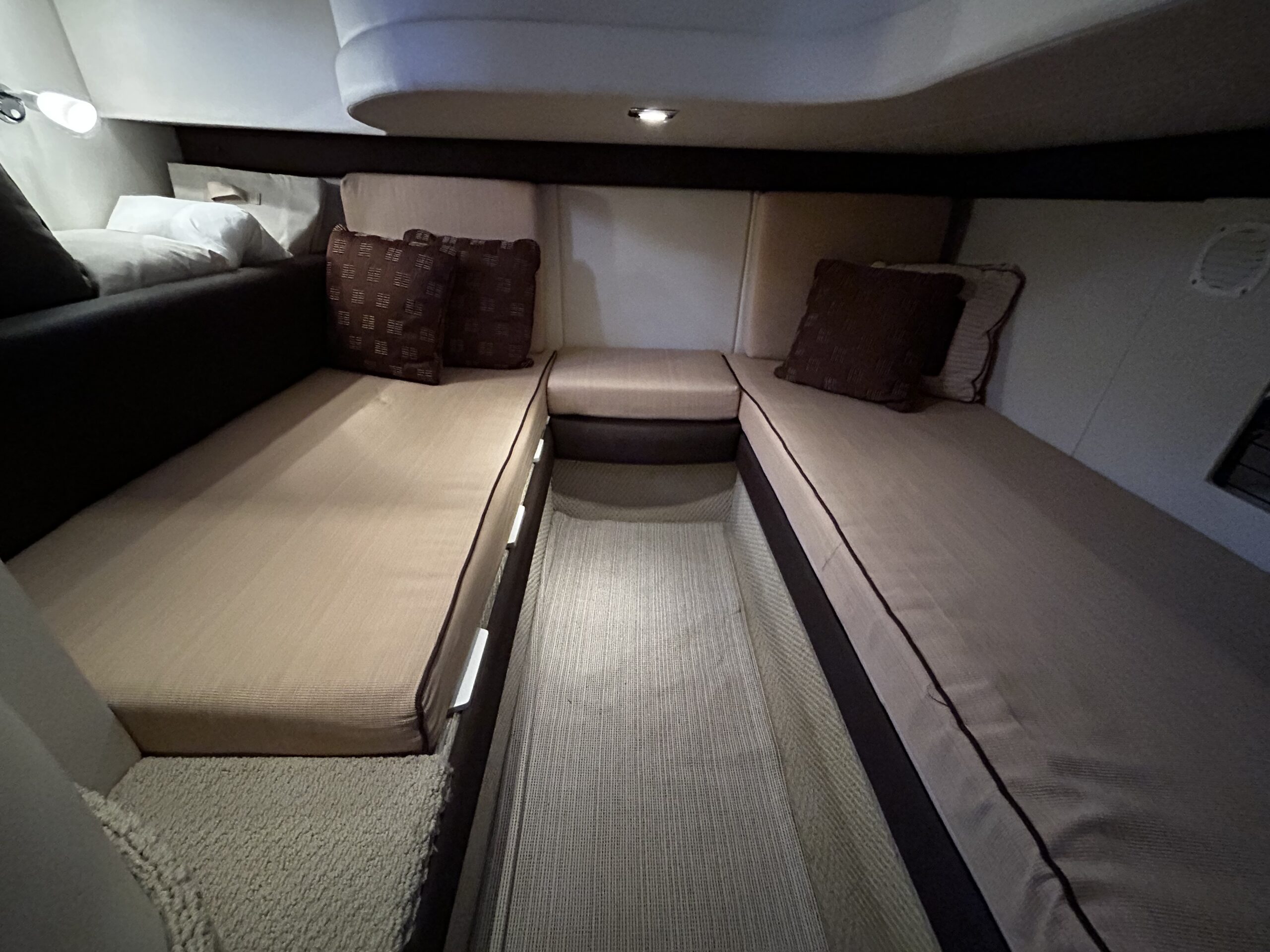 2008 Meridian 341 Sedan te koop (photo 26)