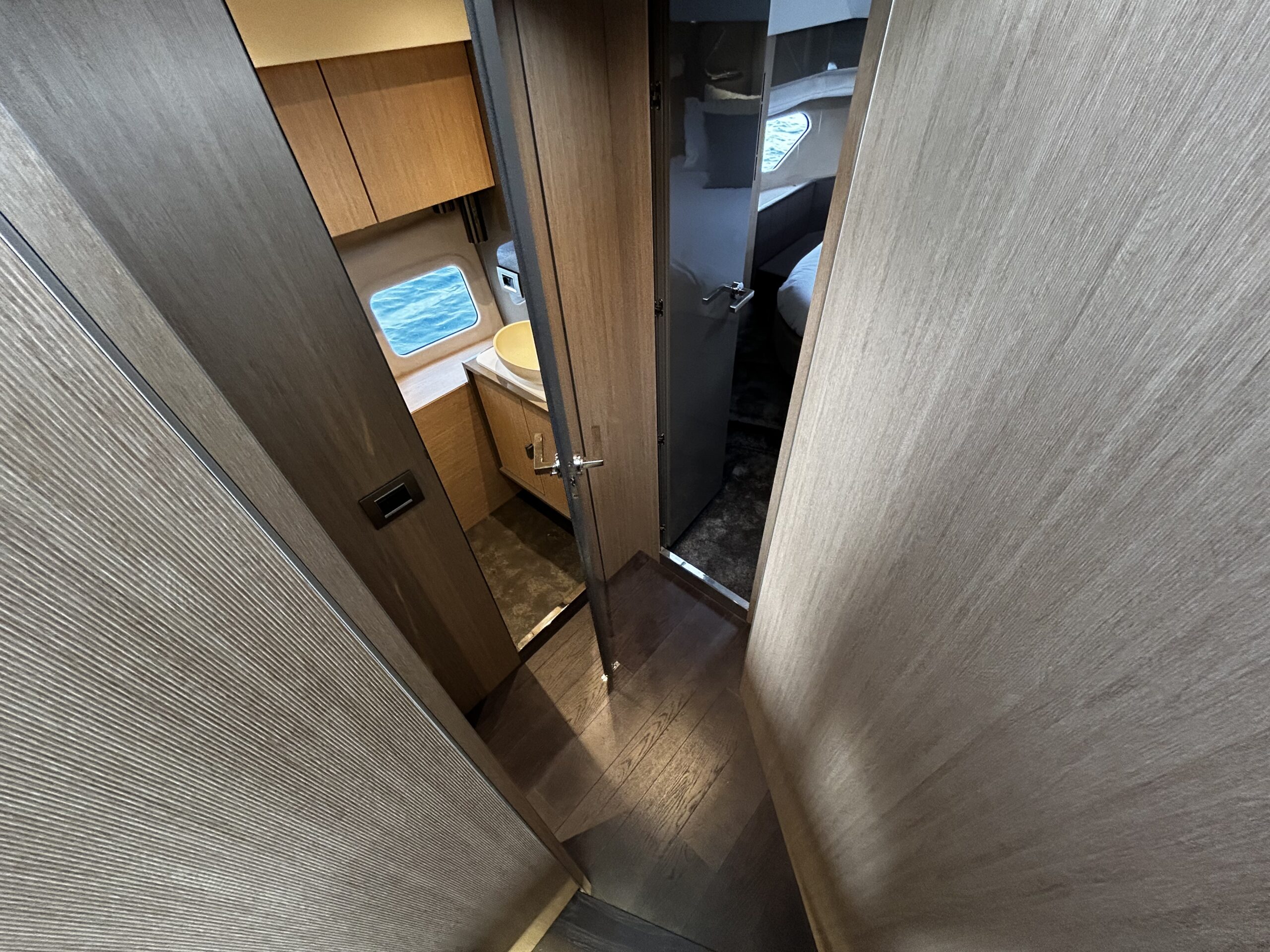 2019 Cranchi T36 Crossover zu verkaufen (photo 31)