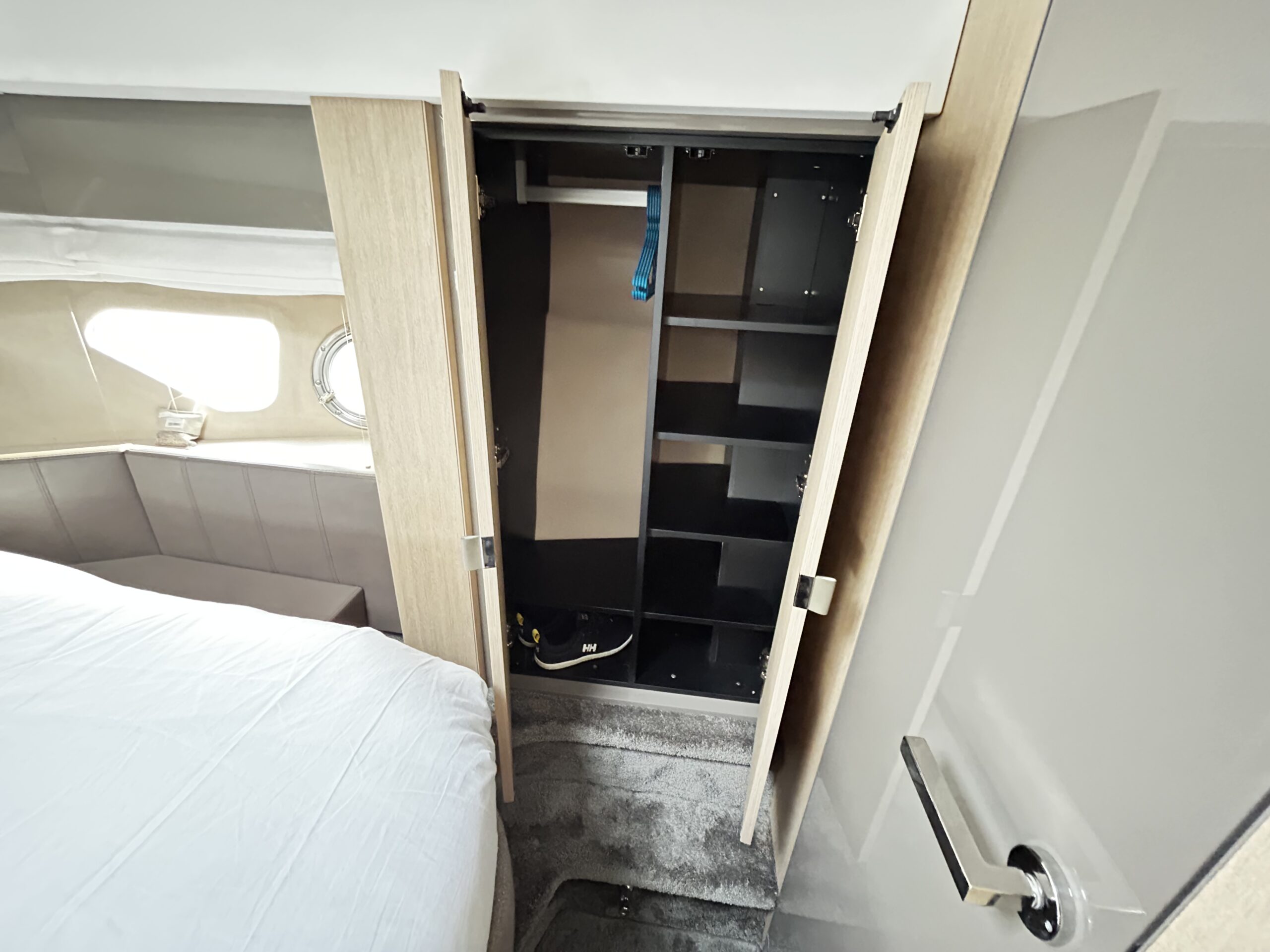 2019 Cranchi T36 Crossover zu verkaufen (photo 38)