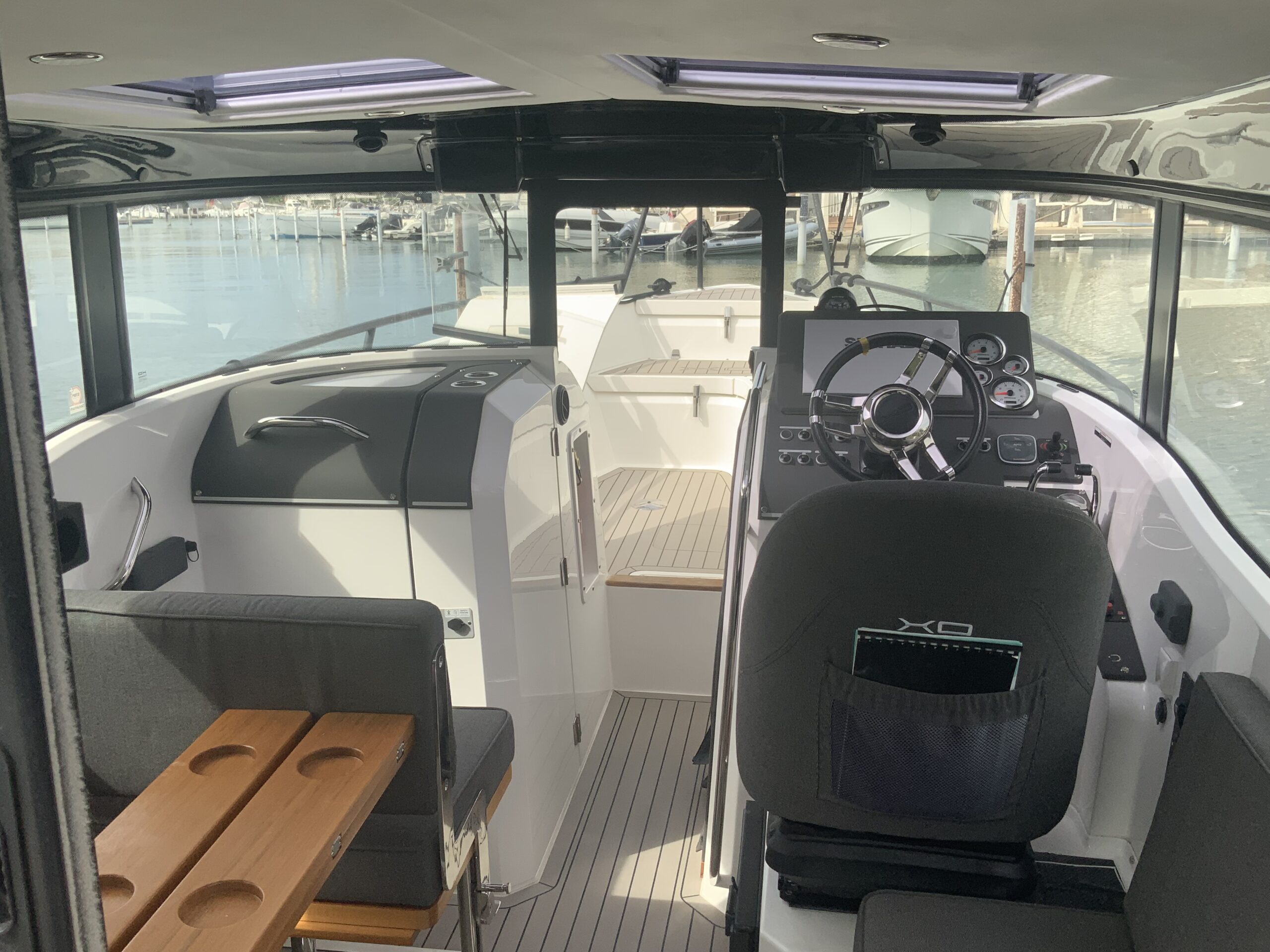 2016 XO 270 RS CABIN en venta (photo 9)