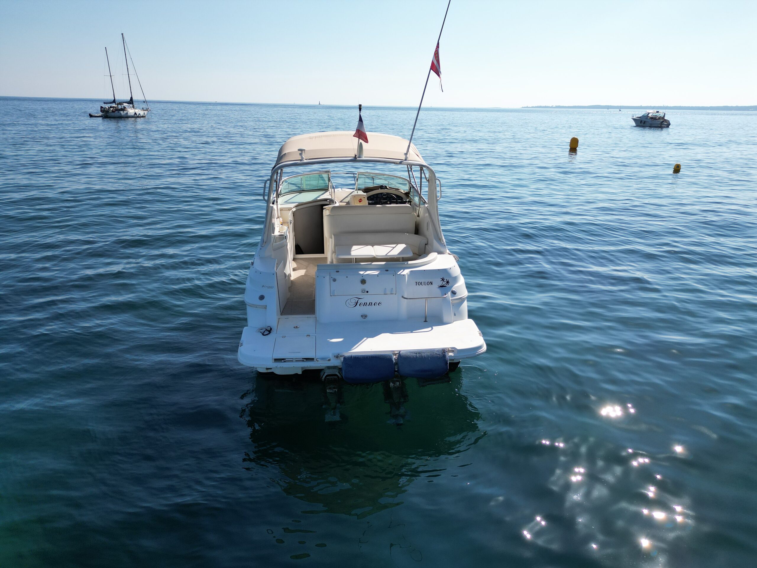 1999 Cruisers Yachts 3075 Rogue for sale (photo 4)