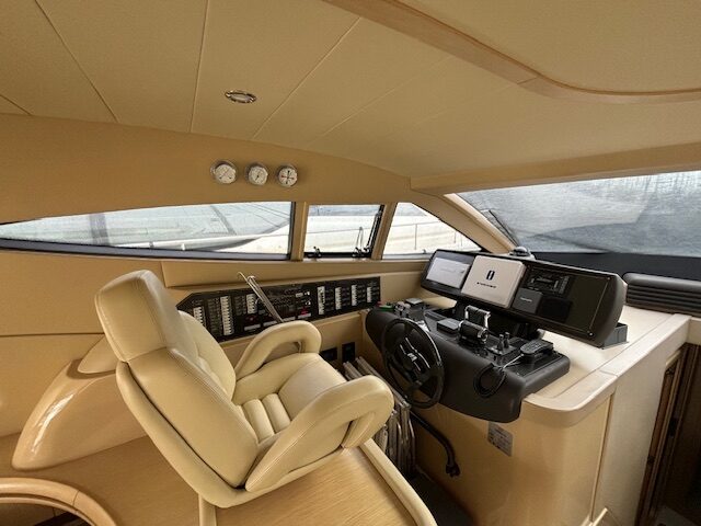 2005 Ferretti 550 zu verkaufen (photo 7)