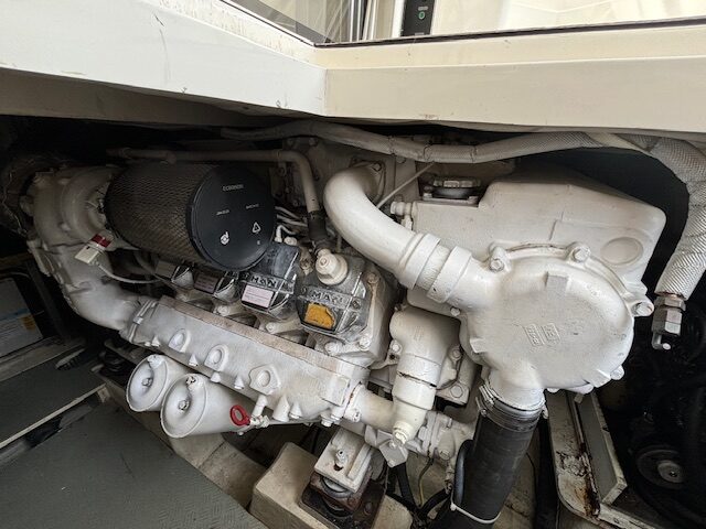 2005 Ferretti 550 zu verkaufen (photo 18)