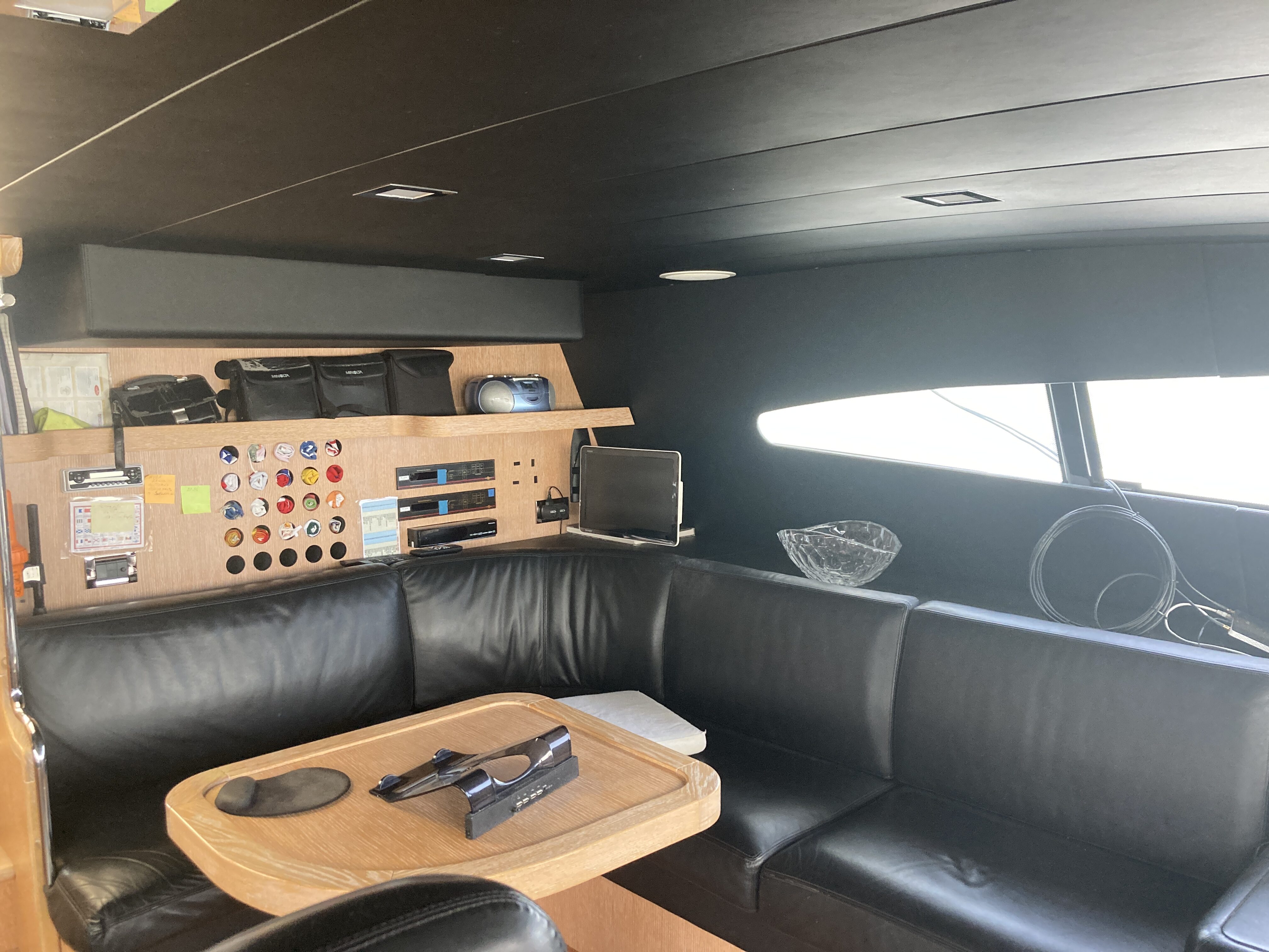 2011 Ferretti 112 Next Custom Line te koop (photo 25)