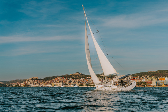 2016 Beneteau Oceanis 45 na sprzedaż (photo 2)