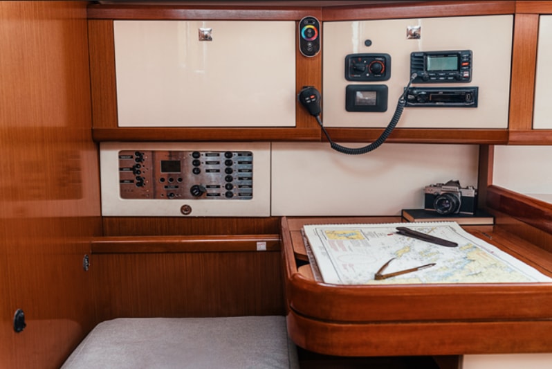 2009 Beneteau Oceanis 40 à vendre (photo 11)