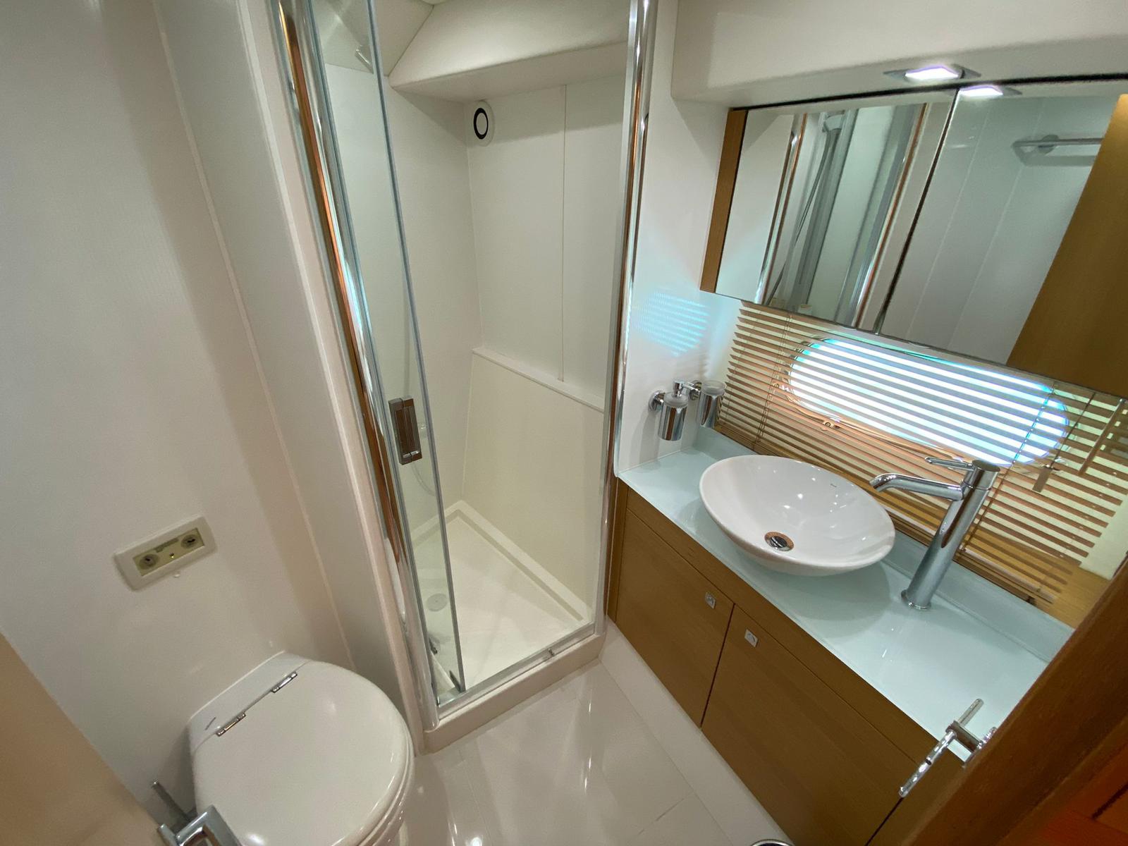2011 Sunseeker Manhattan 63 en venta (photo 19)