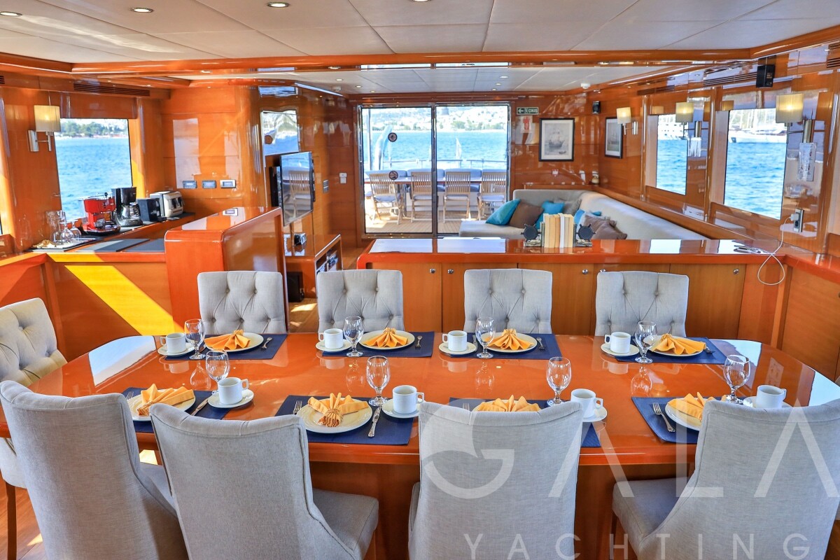 2013 CUSTOM BUILT Custom Sloop 121 for sale (photo 6)