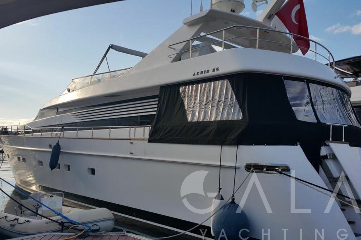 2006 CANTIERI DI PISA Akhir 85 à vendre (photo 3)
