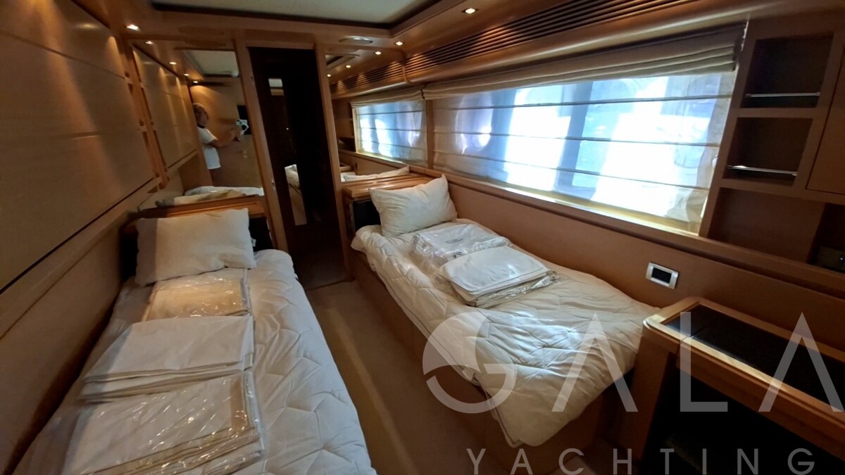 2009 FERRETTI YACHTS Ferretti Custom Line 97 zu verkaufen (photo 8)