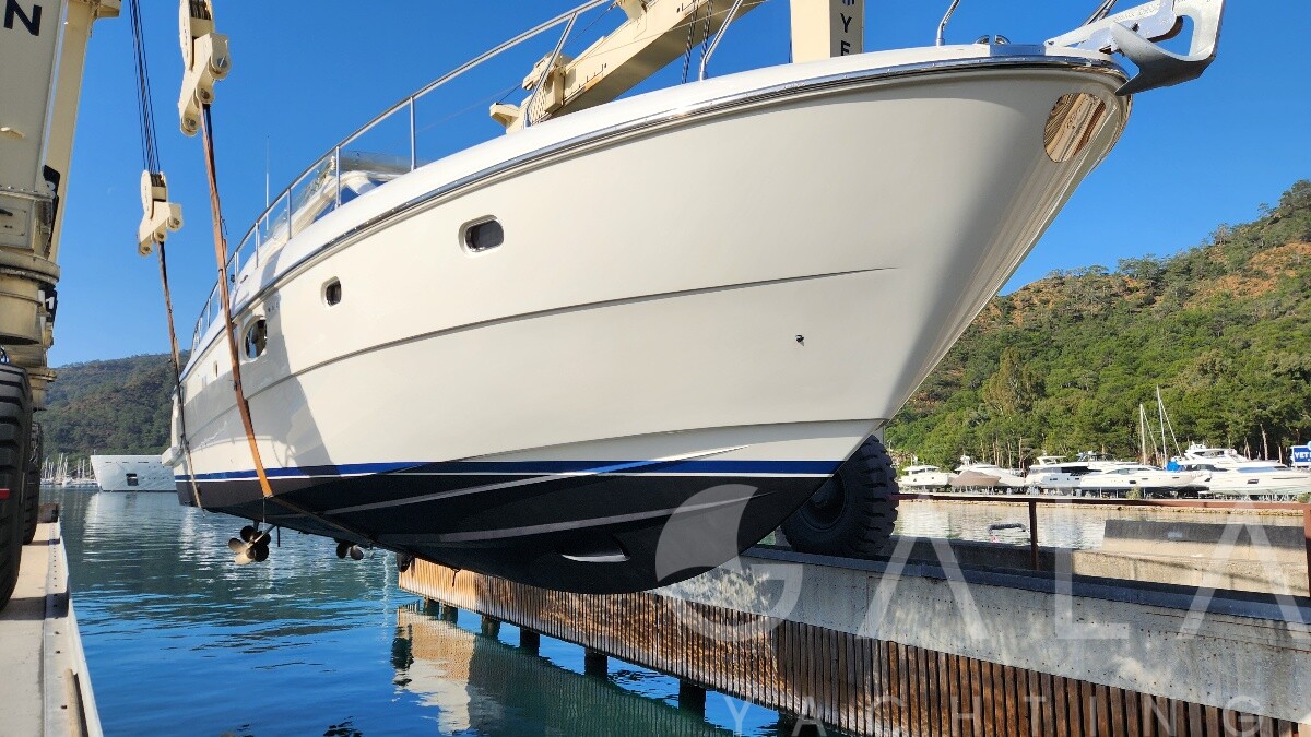 2003 FERRETTI YACHTS Ferretti 590 in vendita (photo 7)