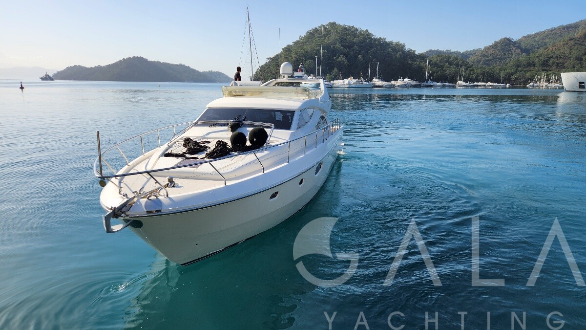 2003 FERRETTI YACHTS Ferretti 590 in vendita (photo 9)
