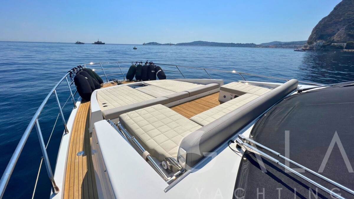 2017 AZIMUT YACHTS Azimut 66 FLY zu verkaufen (photo 3)