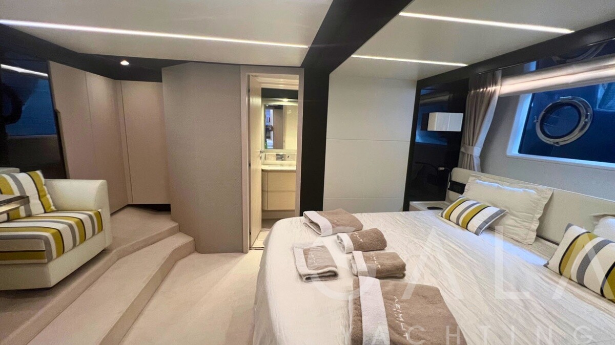 2017 AZIMUT YACHTS Azimut 66 FLY zu verkaufen (photo 9)