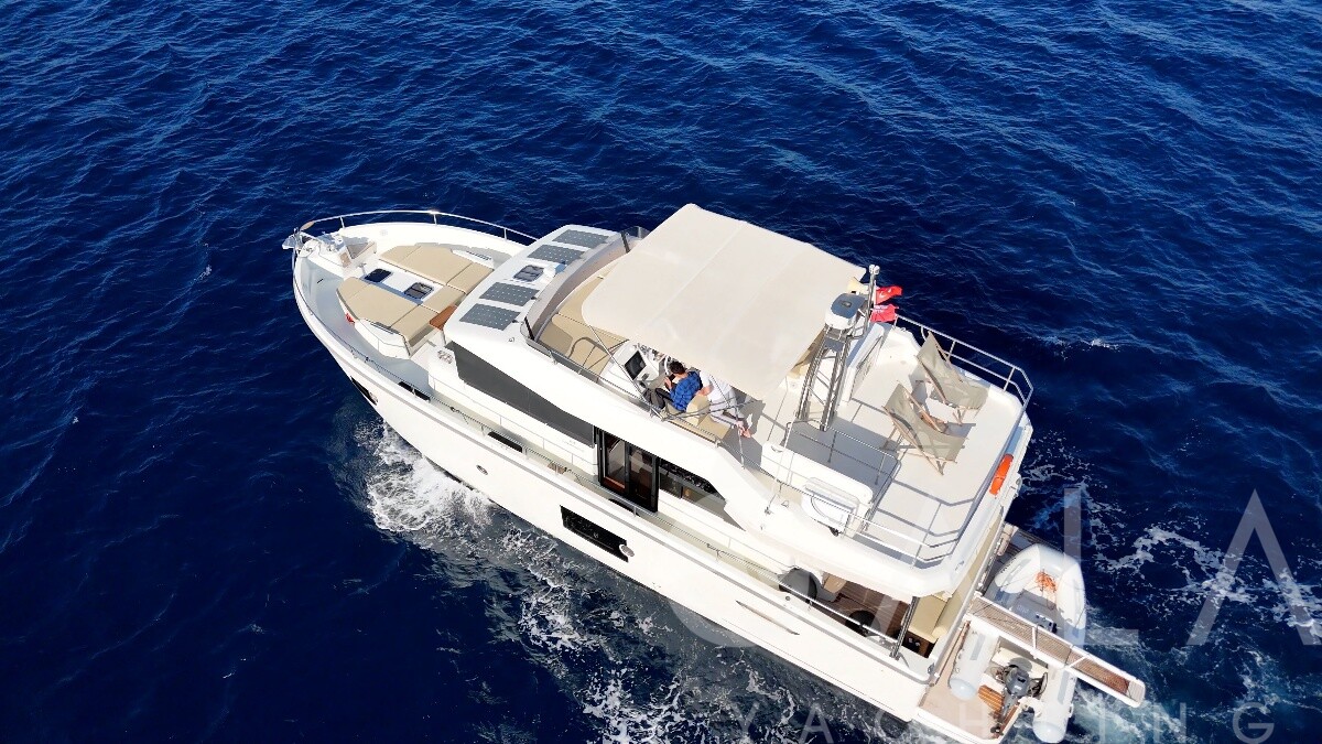 2014 CRANCHI YACHTS Cranchi ECO Trawler 53 en venta (photo 3)