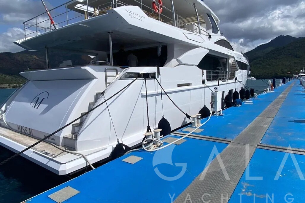 2020 AZIMUT YACHTS Azimut GRANDE 35M à venda (photo 2)