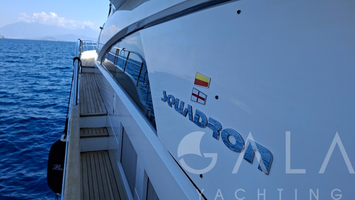 2009 FAIRLINE YACHTS Fairline Squadron 78 Fly à venda (photo 8)