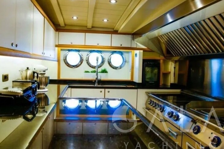 2015 CUSTOM BUILT Custom 40M na sprzedaż (photo 8)