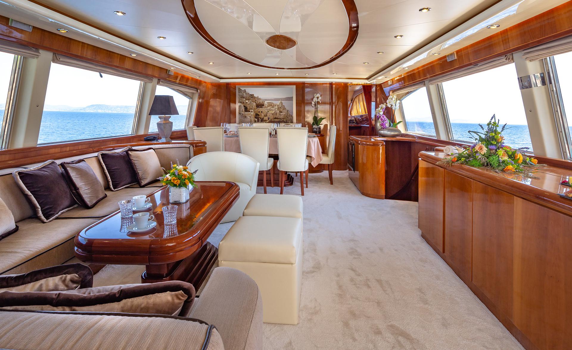 2001 Falcon 86 GY508 in vendita (photo 2)
