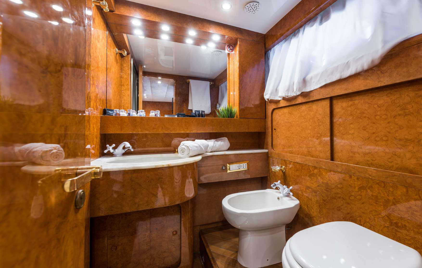 1992 Admiral 27 te koop (photo 10)