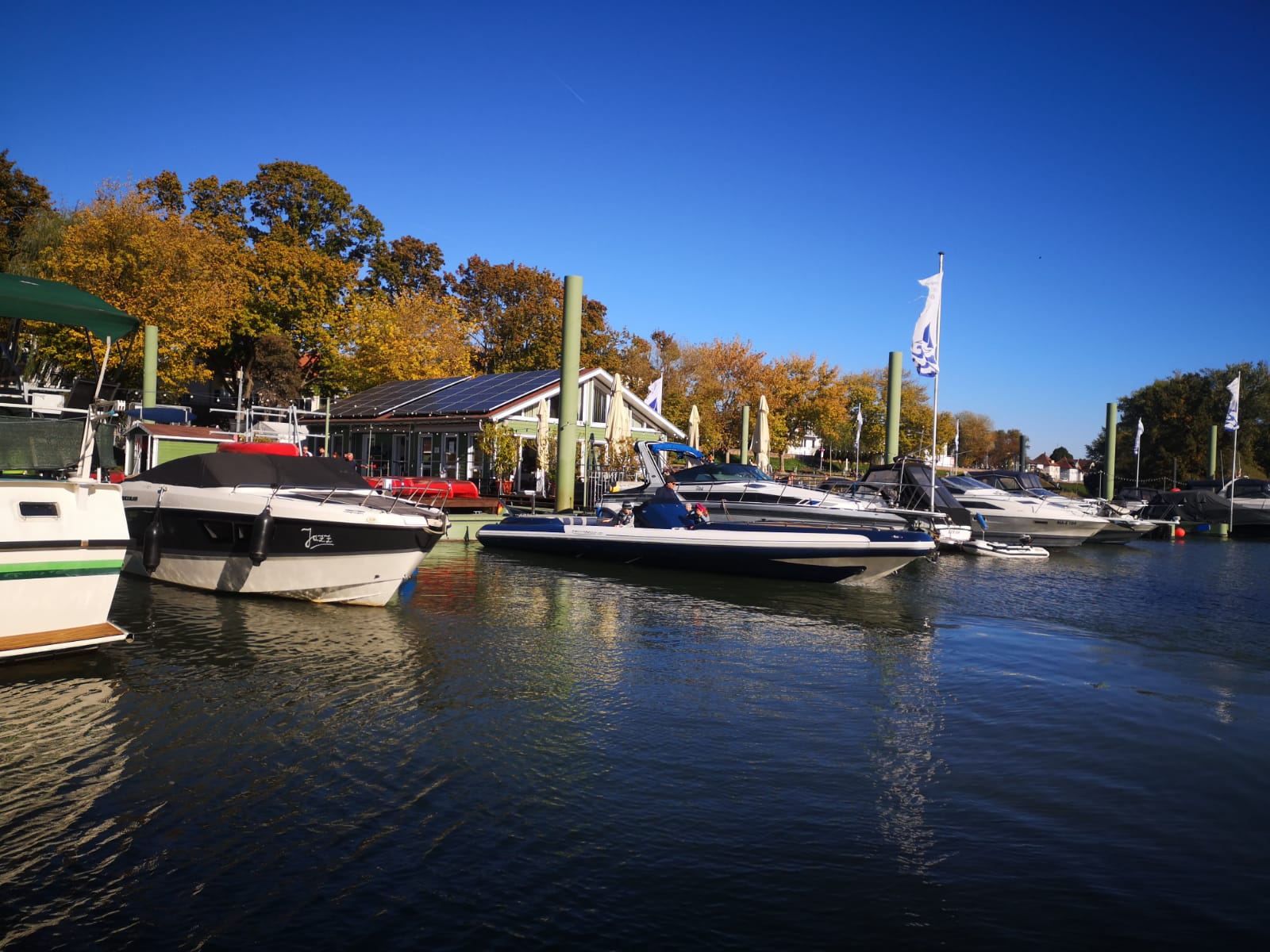2014 Technohull Sea DNA 999 na sprzedaż (photo 8)
