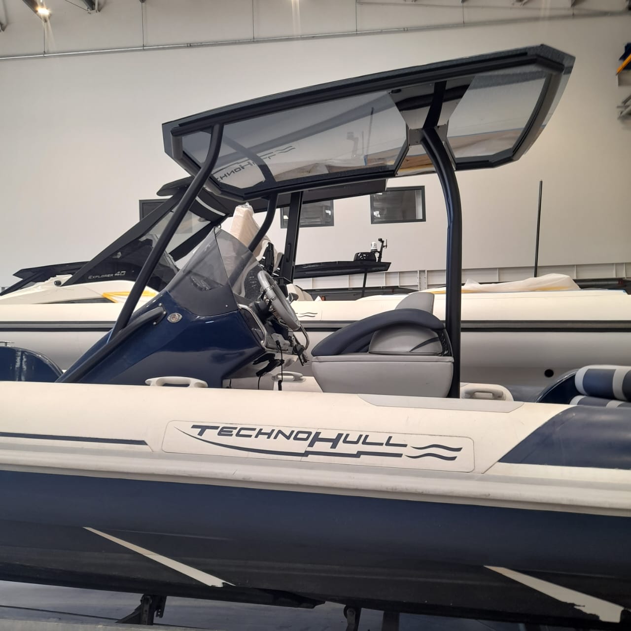 2014 Technohull Sea DNA 999 na sprzedaż (photo 9)