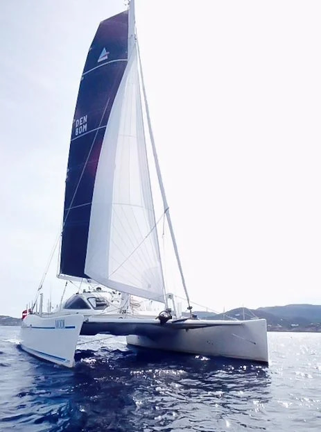 2000 Catana One Off 45 for sale (photo 4)