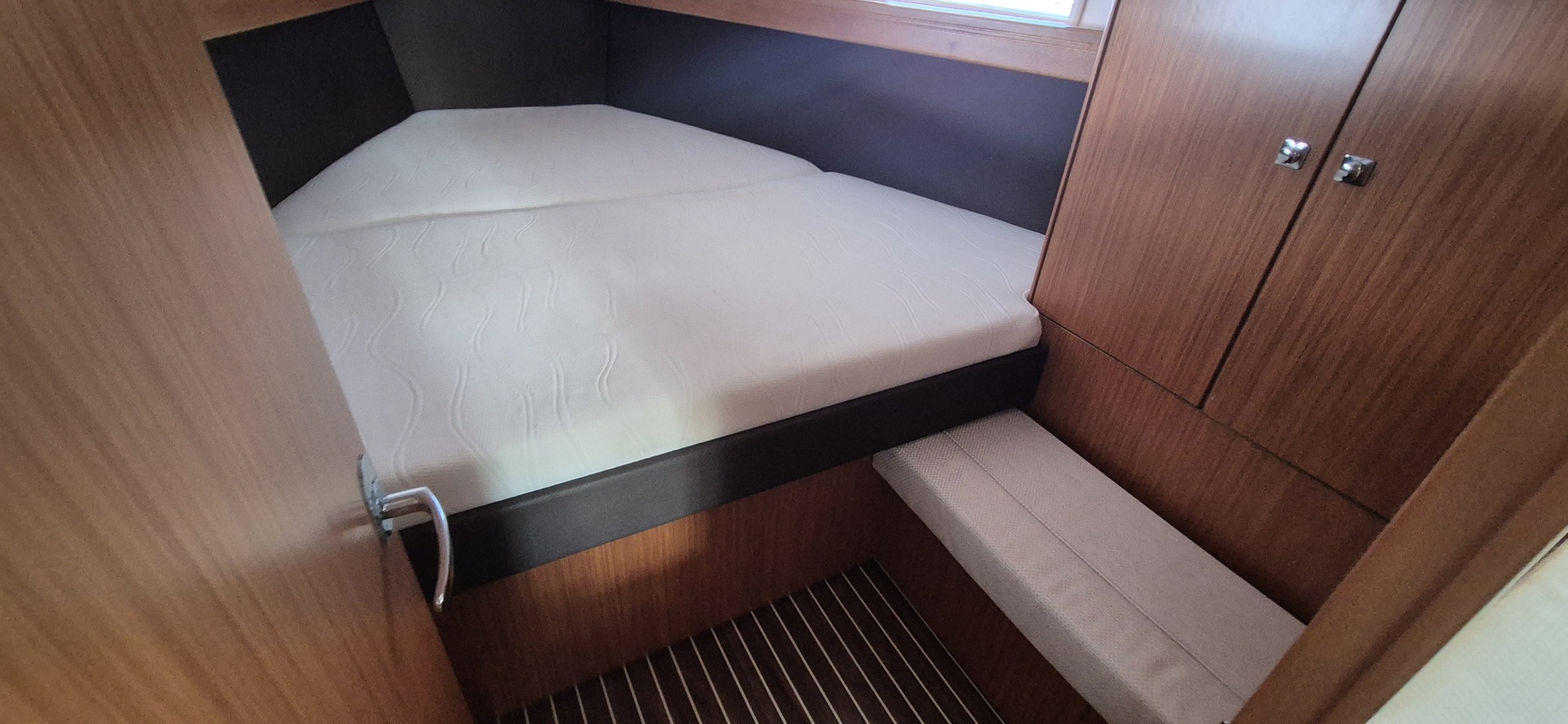 2020 Bavaria Yachts 37 Cruiser na sprzedaż (photo 13)