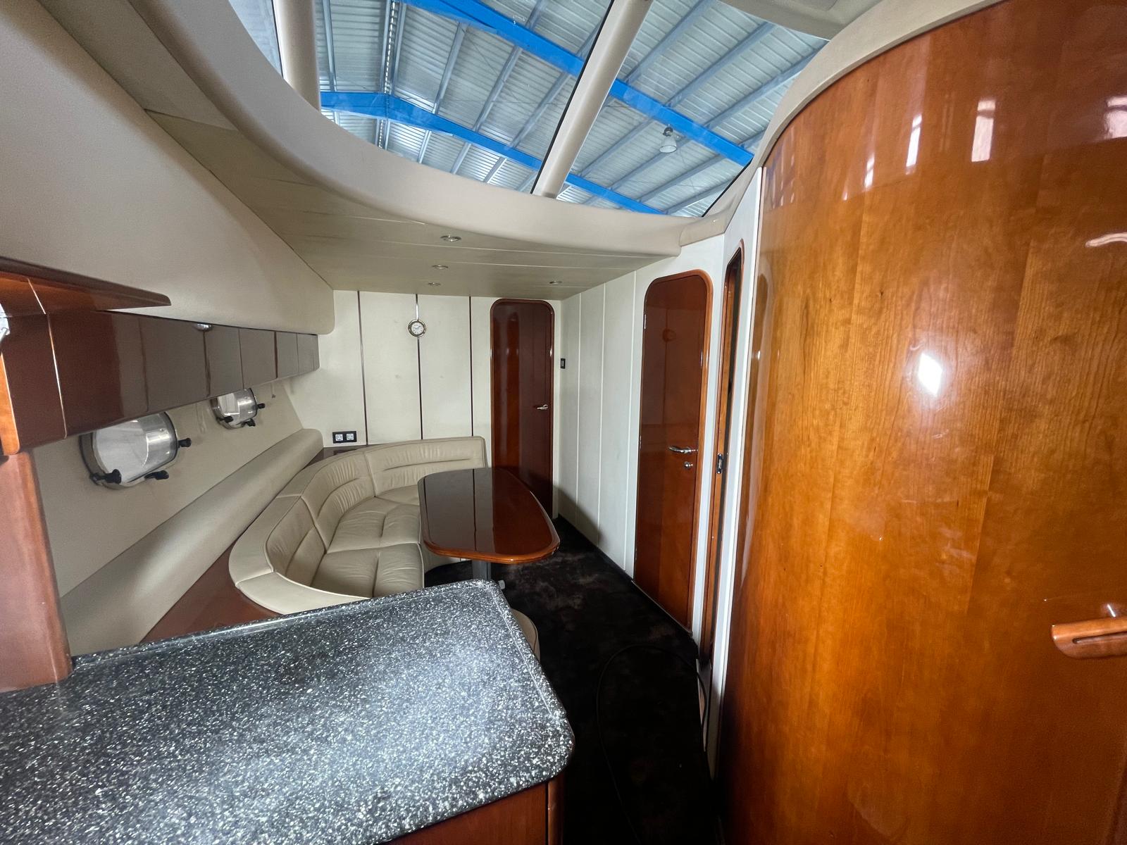 2000 Princess Yachts 52 zu verkaufen (photo 9)