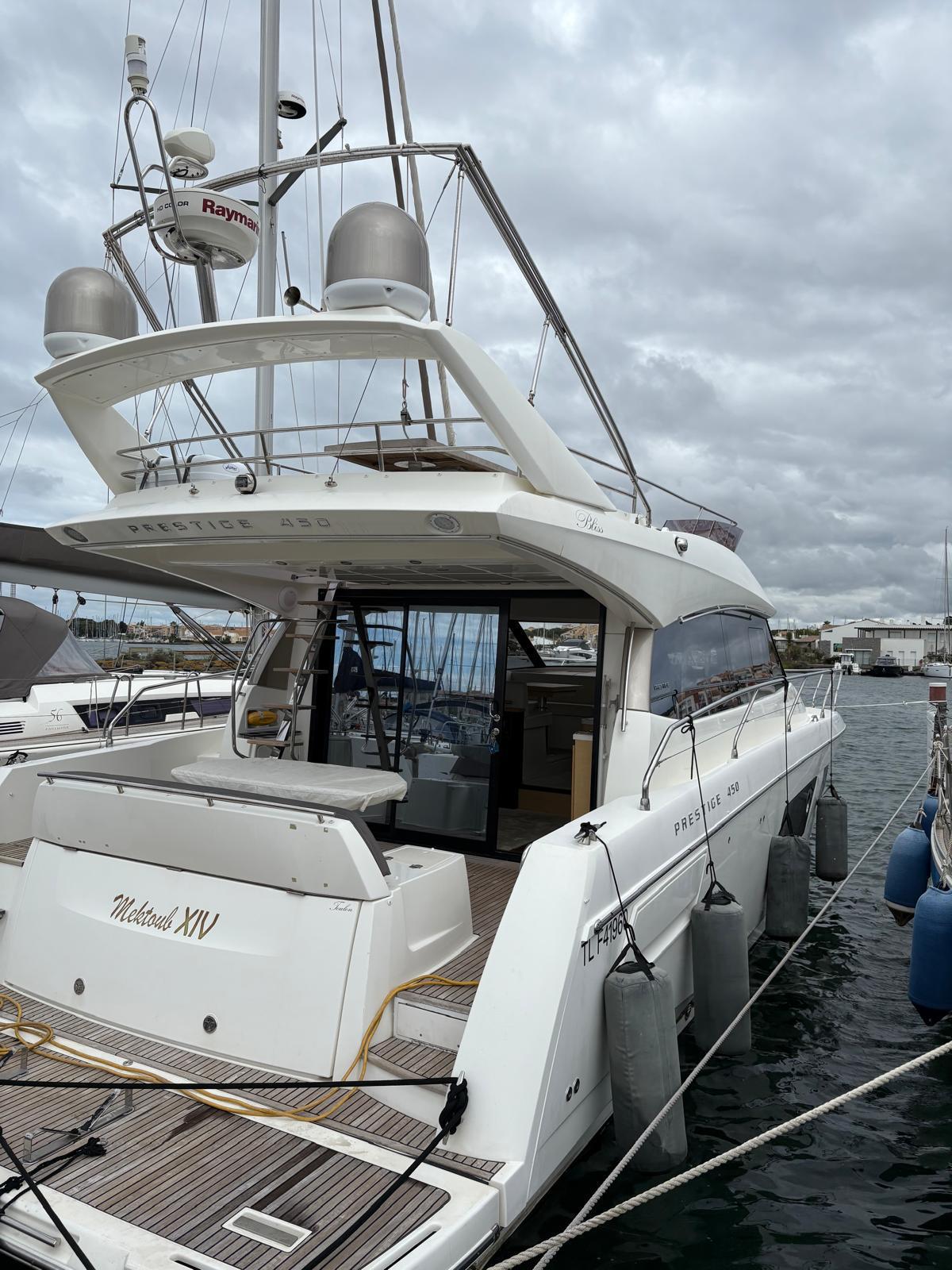 2016 Prestige 45 Fly à vendre (photo 2)