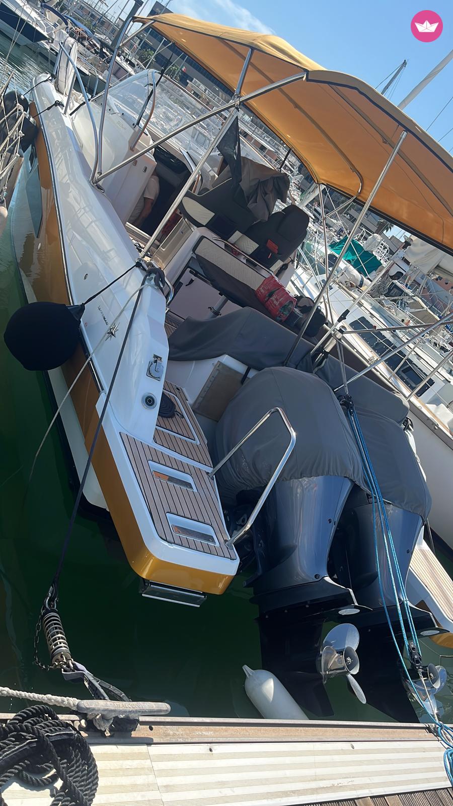 2018 Jeanneau Cap Camarat 9.0 Wa na czarter (photo 7)
