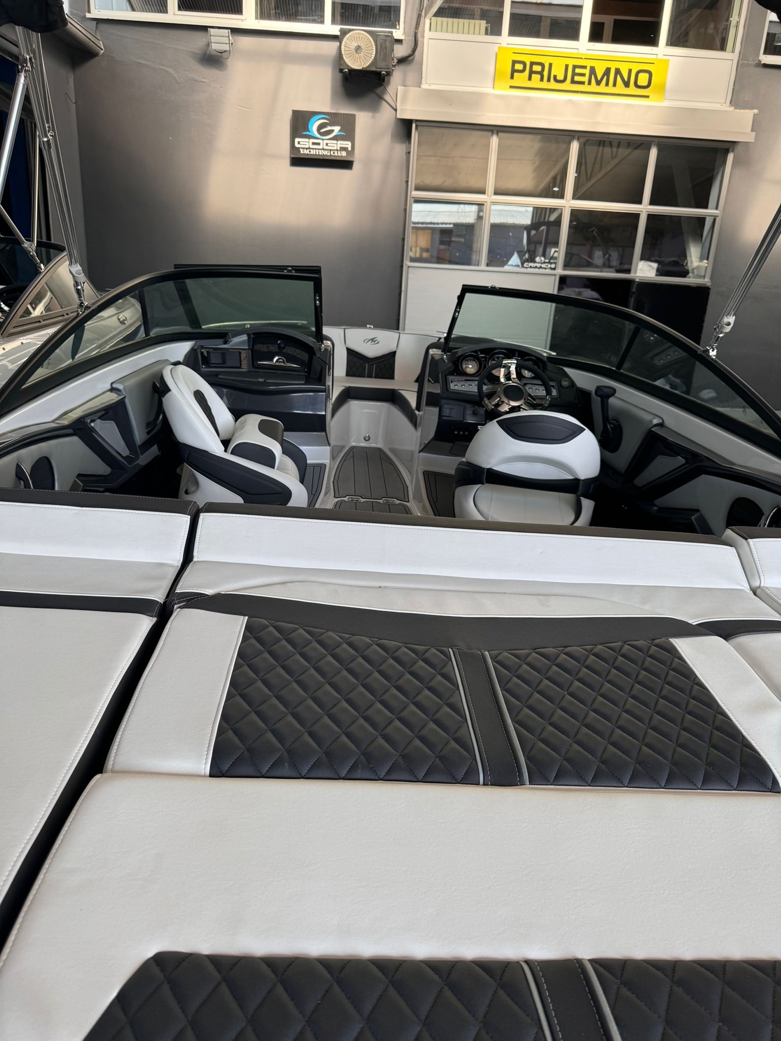 2024 Monterey 218 SS na sprzedaż (photo 5)
