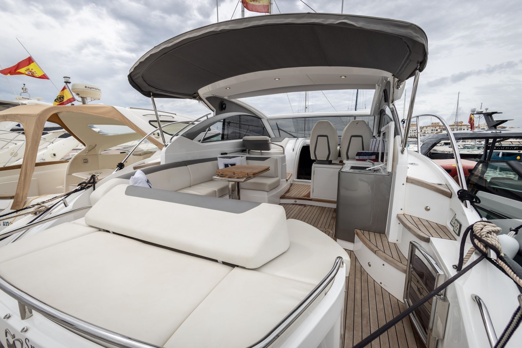 2025 Princess V40 zu verkaufen (photo 12)