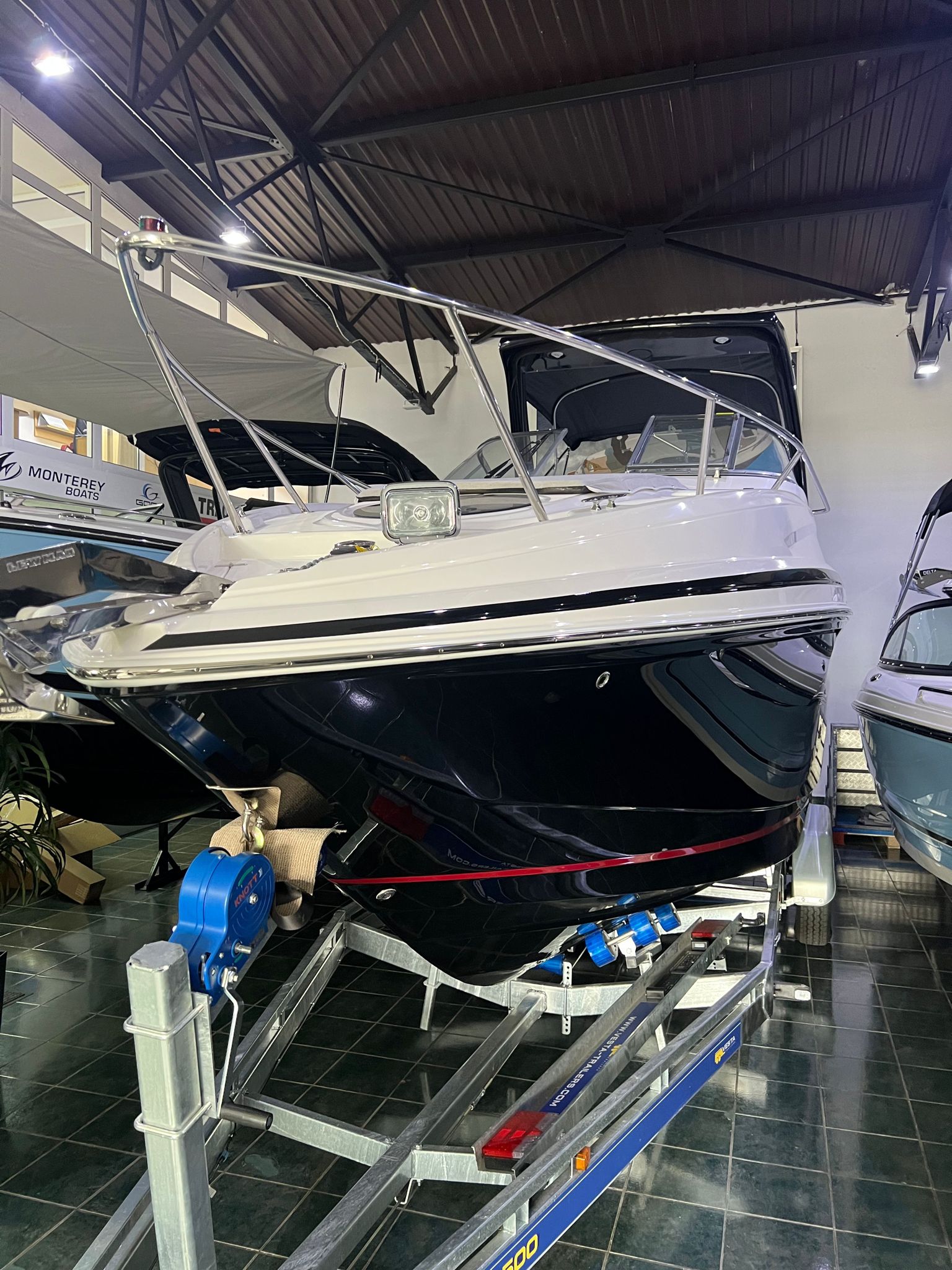 2023 Regal 28 Express en venta (photo 9)