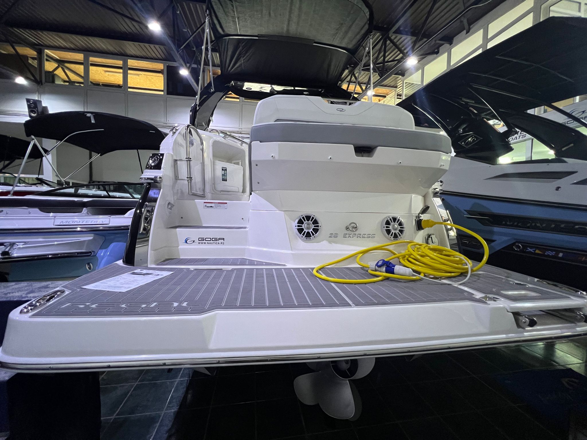 2023 Regal 28 Express en venta (photo 15)