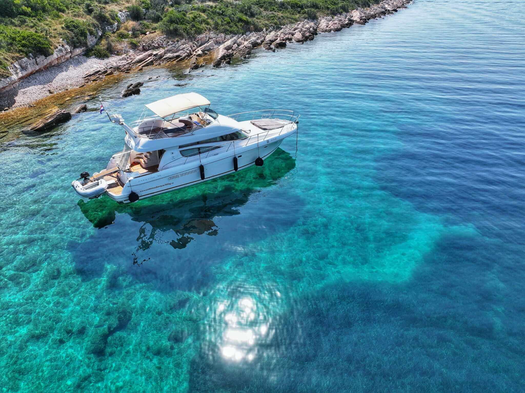2009 Jeanneau Prestige 46 Fly na czarter (photo 3)