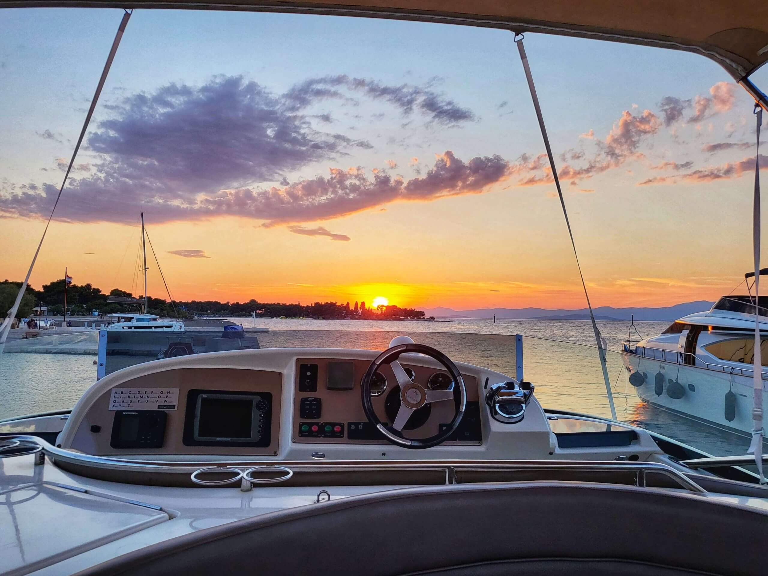 2009 Jeanneau Prestige 46 Fly na czarter (photo 15)