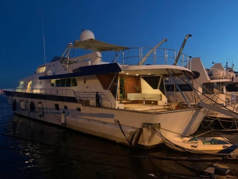 Boat Image