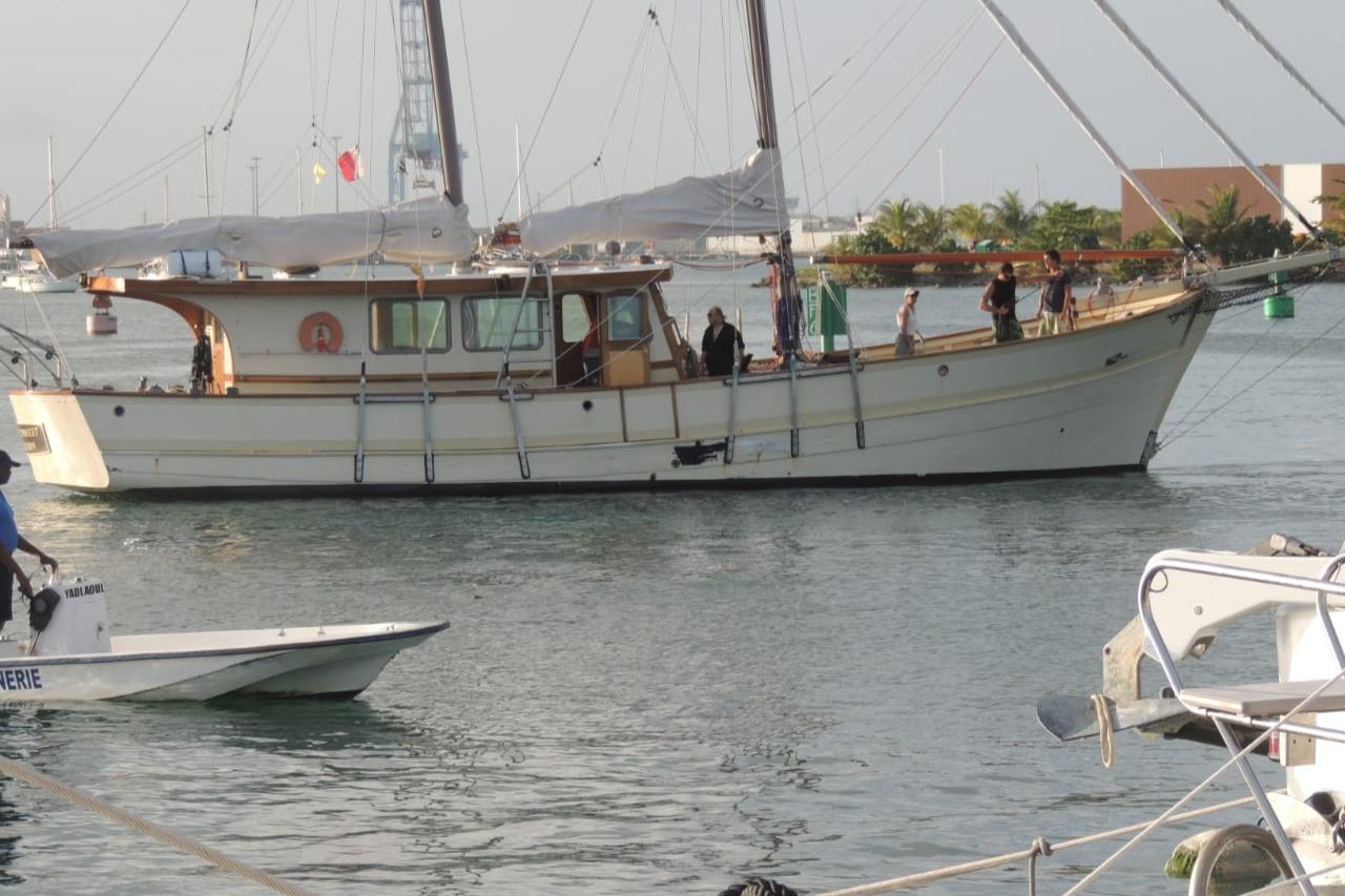 Boat Image