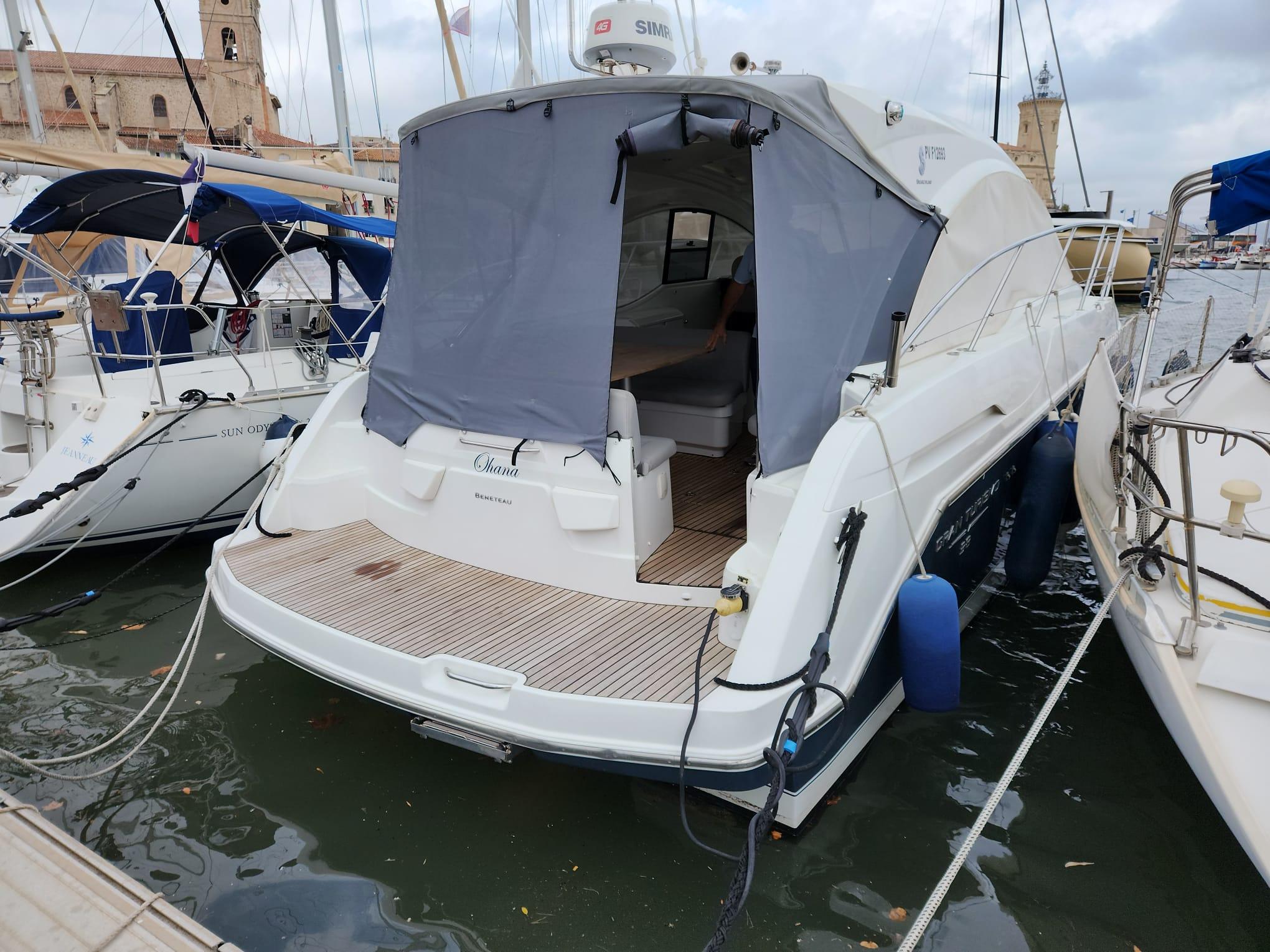 Boat Image
