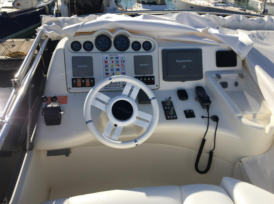 2006 Azimut 50 Fly zu verkaufen (photo 2)