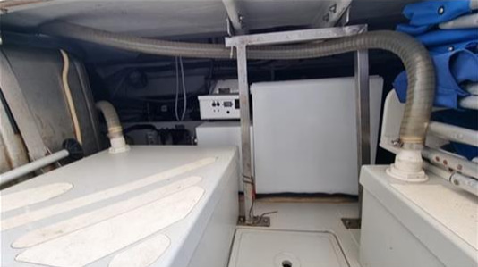 1999 Azimut 39 Fly te koop (photo 21)