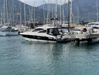 2011 Cranchi Atlantique 43 for sale (photo 2)